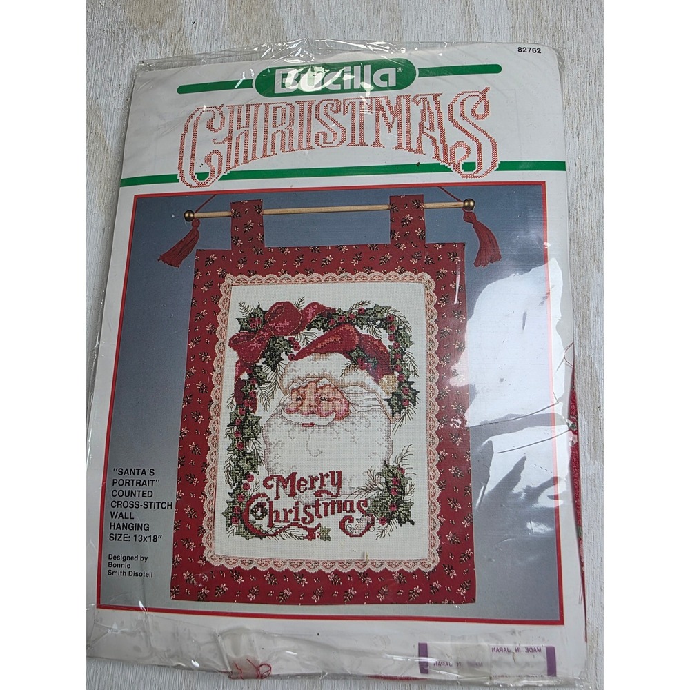 Bucilla Santa's Portrait Counted Cross Stitch Wall Hanging Kit 82762 Vintage